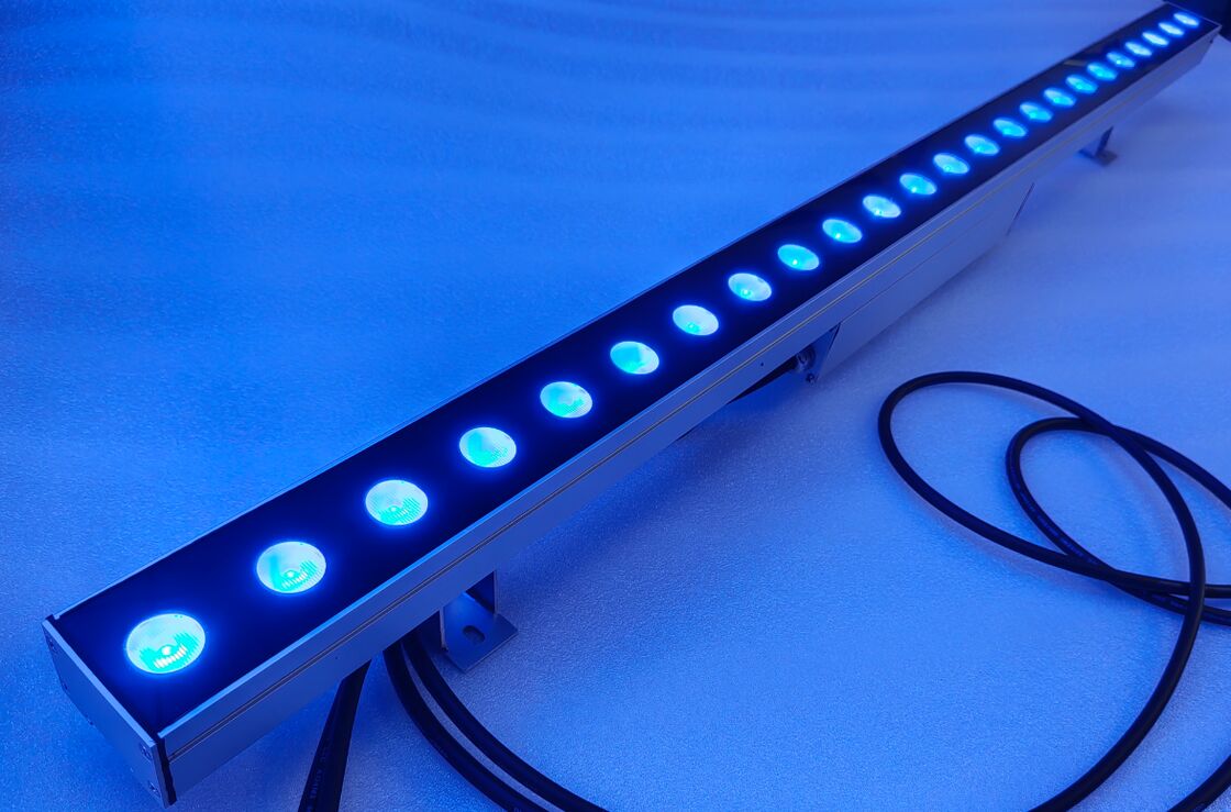 20 stopni na 60 stopni LED Światła do myjni ściennej wyposażone w tryb włączania mocy lub wyłączania DMX512 i temperaturę koloru regulowaną od 2700K do 6500K