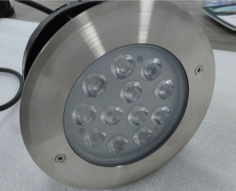 Reflektory basenowe LED IK10 150mmx88mm Wodoodporne oprawy oświetleniowe zewnętrzne Idealne do dekoracji basenów i ogrodów